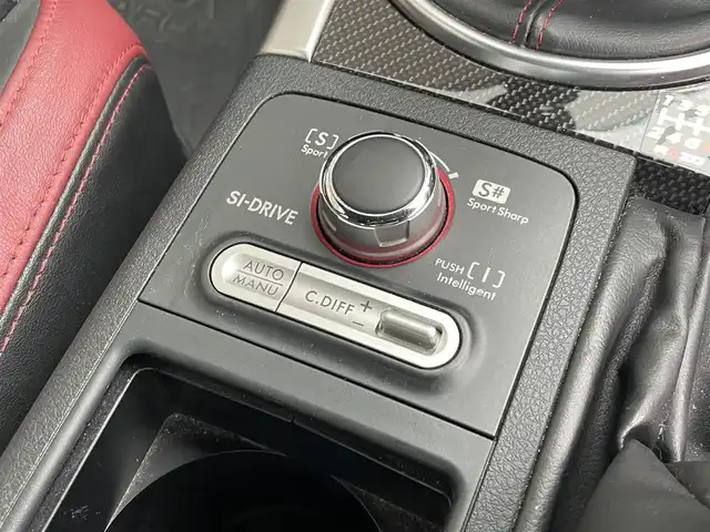 スバル ＷＲＸ ＳＴＩ STI 青森県 2016(平28)年 13.7万km ピュアレッド ４WD/6速MT/車高調(純正サスペンション有)/社外ナビ(フルセグTV/CD/DVD/AM・FM/BT/HDMI)/バックカメラ/サイドビューモニター/ETC/前方ドラレコ/社外SSR18インチアルミホイール(純正アルミホイール有)/純正フロアマット/スペアキー