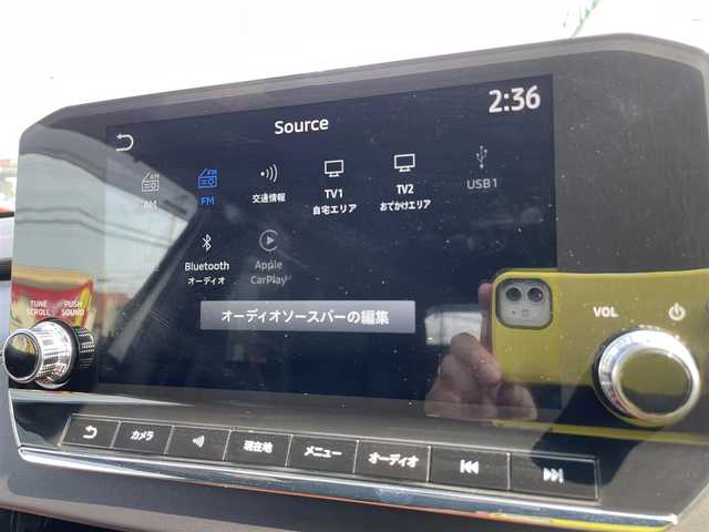 三菱 アウトランダー ＰＨＥＶ P 石川県 2022(令4)年 6万km ホワイトダイヤモンド 4WD/純正ナビ/フルセグTV/全方位カメラ/LEDヘッドライト/ETC/パワーバックドア/レザーシート/シートヒーター/純正アルミホイール/BOSEサウンド/マイパイロット/レーダーブレーキ/保証書