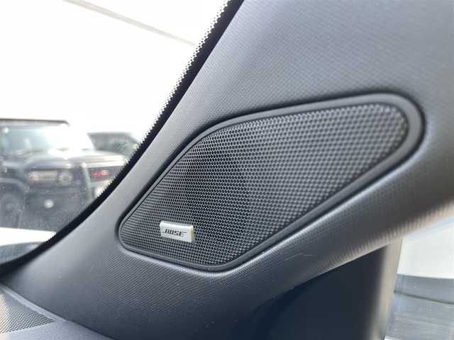 三菱 アウトランダー ＰＨＥＶ P 石川県 2022(令4)年 6万km ホワイトダイヤモンド 4WD/純正ナビ/フルセグTV/全方位カメラ/LEDヘッドライト/ETC/パワーバックドア/レザーシート/シートヒーター/純正アルミホイール/BOSEサウンド/マイパイロット/レーダーブレーキ/保証書