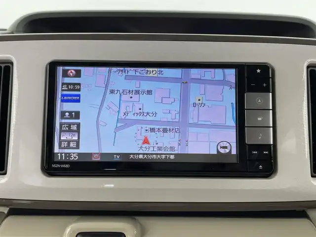 ダイハツ ムーヴ キャンバス G メイクアップ SA Ⅲ 大分県 2017(平29)年 4.6万km パールホワイトⅢ/ナチュラルベージュマイカメタリック 2トーン ワンオーナー/禁煙車/スマートアシスト3搭載/衝突警報機能/衝突回避支援ブレーキ機能/作動車速60km/h以下/対歩行者は50km/h以下/車線逸脱警報機能	/誤発進抑制機能(前方)/誤発進抑制機能(後方)/先行車発進お知らせ機能/オートハイビーム/純正SDナビ　型式：NSZN-W68D/【フルセグTV、DVD再生可、BT対応】/ステアリングスイッチ/バックカメラ/ナビ連動ドライブレコーダー（前方）/ETC/両側電動スライドドア/アイドリングストップ/横滑り防止装置/電動格納ミラー/純正フロアマット/オートライト/LEDヘッドライト/LEDフォグ/保証書、取説、スペアキー有り