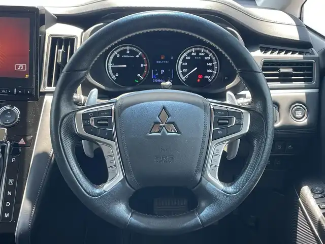 三菱 デリカＤ：５ P 滋賀県 2020(令2)年 3.4万km アイガーグレーメタリック 純正10型ナビ/・Bluetooth/フルセグ/・CD/DVD/アラウンドビューモニター/革巻きステアリング/ステアリングリモコン/パドルシフト/ETC/前後ドライブレコーダー/レーダークルーズコントロール/電動オートステップ/両側パワースライド/パワーバックドア/前席シートヒーター/運転席パワーシート/オートブレーキホールド/LEDオートライト/オートハイビーム/フォグライト/スマートキー