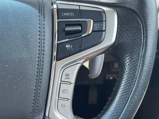 三菱 デリカＤ：５ P 滋賀県 2020(令2)年 3.4万km アイガーグレーメタリック 純正10型ナビ/・Bluetooth/フルセグ/・CD/DVD/アラウンドビューモニター/革巻きステアリング/ステアリングリモコン/パドルシフト/ETC/前後ドライブレコーダー/レーダークルーズコントロール/電動オートステップ/両側パワースライド/パワーバックドア/前席シートヒーター/運転席パワーシート/オートブレーキホールド/LEDオートライト/オートハイビーム/フォグライト/スマートキー