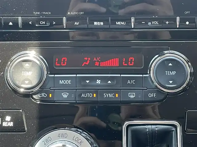 三菱 デリカＤ：５ P 滋賀県 2020(令2)年 3.4万km アイガーグレーメタリック 純正10型ナビ/・Bluetooth/フルセグ/・CD/DVD/アラウンドビューモニター/革巻きステアリング/ステアリングリモコン/パドルシフト/ETC/前後ドライブレコーダー/レーダークルーズコントロール/電動オートステップ/両側パワースライド/パワーバックドア/前席シートヒーター/運転席パワーシート/オートブレーキホールド/LEDオートライト/オートハイビーム/フォグライト/スマートキー