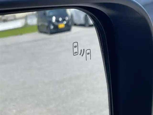 三菱 デリカＤ：５ P 滋賀県 2020(令2)年 3.4万km アイガーグレーメタリック 純正10型ナビ/・Bluetooth/フルセグ/・CD/DVD/アラウンドビューモニター/革巻きステアリング/ステアリングリモコン/パドルシフト/ETC/前後ドライブレコーダー/レーダークルーズコントロール/電動オートステップ/両側パワースライド/パワーバックドア/前席シートヒーター/運転席パワーシート/オートブレーキホールド/LEDオートライト/オートハイビーム/フォグライト/スマートキー
