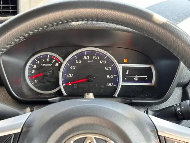 トヨタ タンク カスタムG－T 宮城県 2018(平30)年 4.7万km レーザーブルークリスタルシャイン コンフォートパッケージ/・シートヒーター（運転席/助手席）/・シートバックテーブル（運転席/助手席）/＝＝＝/スマートアシスト2/・衝突警報機能/・衝突回避支援ブレーキ機能/・車線逸脱警報機能/・誤発進抑制制御機能/・先行車発進お知らせ機能/純正9インチナビ（NSZT-Y66T）/・CD/DVD/・Bluetooth/・フルセグTV/バックカメラ/ビルトインETC2.0/ドライブレコーダー/両側パワースライドドア/革巻きステアリング/クルーズコントロール/LEDヘッドランプ/フォグランプ/オートライト/スマートキー＆プッシュスタート/電動格納ミラー/純正15インチAW/フロアマット/ドアバイザー/Wエアバッグ
