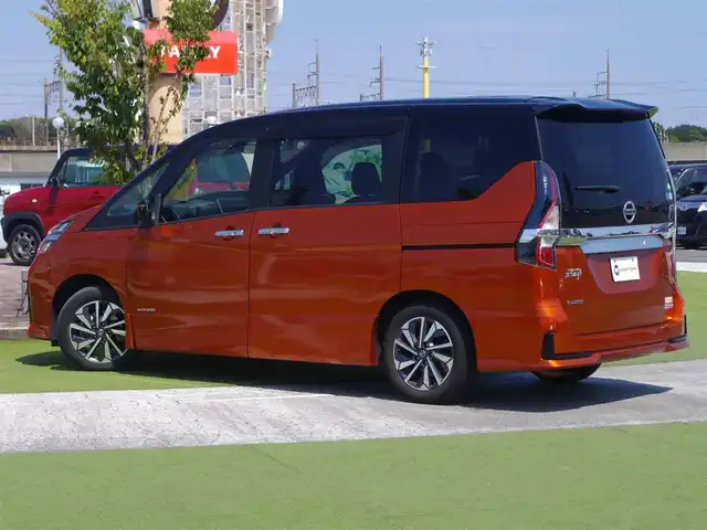 日産 セレナ ハイウェイスター V 千葉県 2020(令2)年 5万km サンライズオレンジ/ダイヤモンドブラック 195/60R16/エマージェンシーブレーキ/ハンズフリー両側パワースライドドア/9インチ純正SDナビ/地デジTV/【BD/DVD/CD再生機能　Bluetooth接続】/アラウンドビューモニター/フリップダウンモニター/ドライブレコーダー（DJ4-D）/前席シートヒーター/革巻きステアリング/ステアリングスイッチ/ETC/LEDヘッドライト/フォグライト/ウインカーミラー/コーナーセンサー/純正16インチアルミホイル/サイド/カーテンエアバッグ/インテリジェントキー