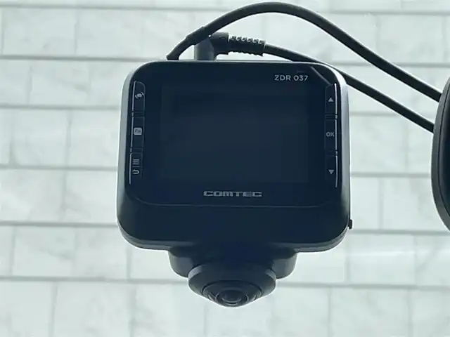 日産 セレナ ハイウェイスター G プロパイロットED 山口県 2016(平28)年 6.3万km ブリリアントホワイトパール 2トーン 9型ナビ フルセグTV CD DVD BT BD/フリップダウンモニター/バックカメラ/プロパイロット/ハーフレザーシート/両側パワースライドドア/ハンズフリーオートスライドドア/LEDオートヘッドライト/フォグライト/コーナーセンサー/BLITZ 車高調/ETC/ドラレコ/スマートキー 2個/フロントスポイラー/衝突被害軽減ブレーキ/レーンアシスト/W サイド カーテン エアバッグ/禁煙車