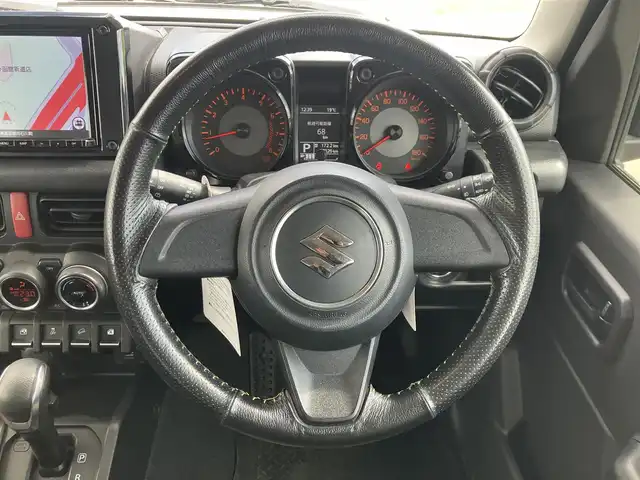 スズキ ジムニー シエラ JL 道南・函館 2018(平30)年 5.5万km スペリアホワイト /純正ナビ//フルセグＴＶ//純正エンジンスターター//ドライブレコーダー//シートヒーター//バックカメラ//衝突被害軽減ブレーキ//車線逸脱警報//コーナーセンサー//ダウンヒルアシストコントロール//オートハイビーム