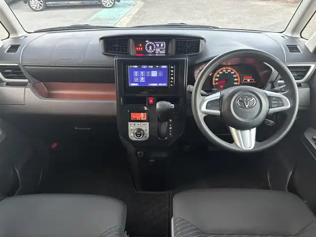 トヨタ ルーミー G－T 京都府 2020(令2)年 5.7万km ブライトシルバーM  ターボ車/ 両側パワースライドドア/ スマートアシスト３/ 純正7インチワイドSDナビ/・　バックカメラ/・　フルセグ/CD/DVD/BTオーディオ/・　SDREC/ ドライブレコーダー/ ETC/ クルーズコントロール/ コーナーセンサー/ 純正フロアマット/ ドアバイザー/ スマートキー/ プッシュスタート/ 新車時保証書/ 車両取説