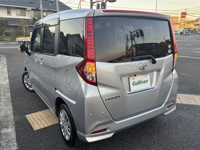 トヨタ ルーミー G－T 京都府 2020(令2)年 5.7万km ブライトシルバーM  ターボ車/ 両側パワースライドドア/ スマートアシスト３/ 純正7インチワイドSDナビ/・　バックカメラ/・　フルセグ/CD/DVD/BTオーディオ/・　SDREC/ ドライブレコーダー/ ETC/ クルーズコントロール/ コーナーセンサー/ 純正フロアマット/ ドアバイザー/ スマートキー/ プッシュスタート/ 新車時保証書/ 車両取説
