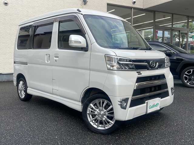 ダイハツ アトレー ワゴン カスタムターボRS LTD SAⅢ 広島県 2019(平31)年 12.3万km パールホワイトⅢ /登録時走行距離/　　　　　　　122457キロ/アイドリングストップ/ターボ/ハイルーフ/社外ナビ/バックカメラ/地デジ/左後パワースライドドア/ETC/新車時整備手帳/　　【保証書】/取扱説明書/