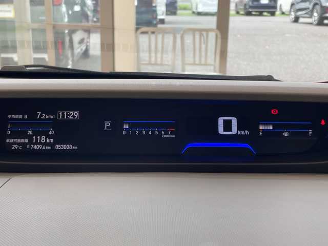 ホンダ フリード G ホンダセンシング 埼玉県 2018(平30)年 5.3万km プレミアムクリスタルレッドM ホンダセンシング/純正メモリーナビ/ CD/DVD/BT/フルセグ/バックカメラ/両側パワースライドドア/レーダークルーズコントロール/レーンキープアシスト/ハーフレザーシート/純正15インチアルミホイール/LEDヘッドライト/ETC/スマートキー/禁煙車