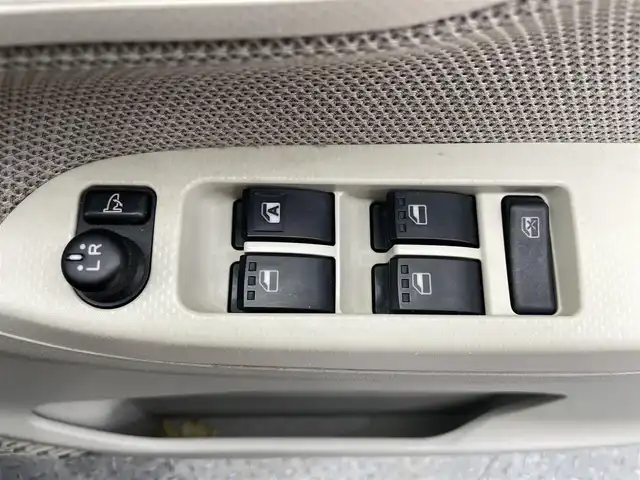 ダイハツ ムーヴ L SAⅡ 鹿児島県 2016(平28)年 8.3万km ブラックマイカメタリック ナビ/(フルセグTV/Bluetooth/DVD/CD)/スマートアシストII/　・衝突警報機能/　・車線逸脱警報機能/　・衝突回避支援ブレーキ機能/　・衝突警報機能（対車両）/　・誤発進抑制制御機能/　・先行車発進お知らせ機能/フロアマット/ベンチシート/電動格納ミラー/ドアバイザー/ヘッドライトレベライザー