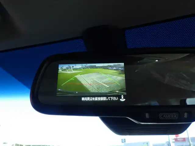 三菱 デリカＤ：５ シャモニー 千葉県 2025(令7)年 0.1千km グラファイトグレーメタリック/ブラックマイカ CHAMONIX (8人)　4WD　e-Assist/オリジナルナビ取付パッケージ＋リアモニター取付パッケージ(25/300)　ステップレス　（8人）/e-Assist/・衝突被害軽減ブレーキシステム（FCM）/・車線逸脱警報システム（LDW）/・レーダークルーズコントロールシステム（ACC）/・誤発進抑制機能（前進＆後退時）（UMS）/・オートマチックハイビーム[AHB]/エレクトリックテールゲート/両側パワースライドドア/ハーフレザーシート/運転席パワーシート/前席シートヒーター/革巻きステアリング/ステアリングヒーター/ステアリングスイッチ/LEDヘッドライト/フォグライト/ウインカーミラー/純正18インチアルミホイル/サイド/カーテンエアバッグ/スマートキー