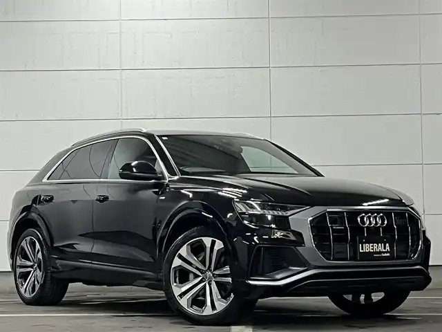 アウディ Ｑ８ 55TFSIクワトロ デビューPKG Sライン 山形県 2020(令2)年 3.9万km ディープブラックパールエフェクト Sラインパッケージ/純正ナビ/・フルセグTV/Bluetooth/USB/・AppleCarPlay/AndroidAuto/Bang＆Olfsenサウンドシステム/マトリクスLEDヘッドライト/レインセンサー/ダウンヒルアシストコントロール/純正前後ドライブレコーダー/ETC2.0/パワーシートD/N/シートヒーターD/N/パーキングエイド/エアサスペンション/アダプティブクルーズコントロール/純正22インチAW