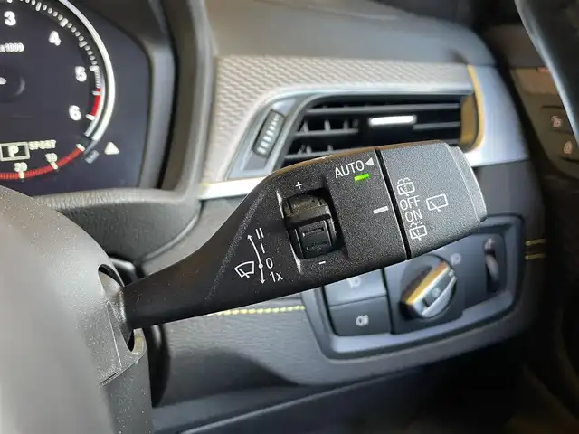 ＢＭＷ ＢＭＷ Ｘ２ xDrive 20d MスポーツX EDジョイ+ 愛知県 2021(令3)年 5.7万km アルピンホワイトⅢ ワンオーナー/純正ナビ/バックカメラ/Bluetooth/黒半革シート/シートヒーター/ACC/レーンキープアシスト/インテリジェントセーフティ/パドルシフト/LEDライト/パワーテールゲート/アルミ付冬タイヤセット有 ETC