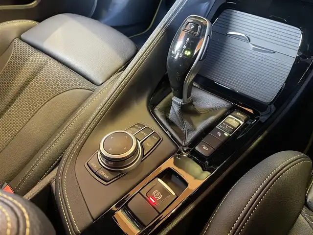 ＢＭＷ ＢＭＷ Ｘ２ xDrive 20d MスポーツX EDジョイ+ 愛知県 2021(令3)年 5.7万km アルピンホワイトⅢ ワンオーナー/純正ナビ/バックカメラ/Bluetooth/黒半革シート/シートヒーター/ACC/レーンキープアシスト/インテリジェントセーフティ/パドルシフト/LEDライト/パワーテールゲート/アルミ付冬タイヤセット有 ETC
