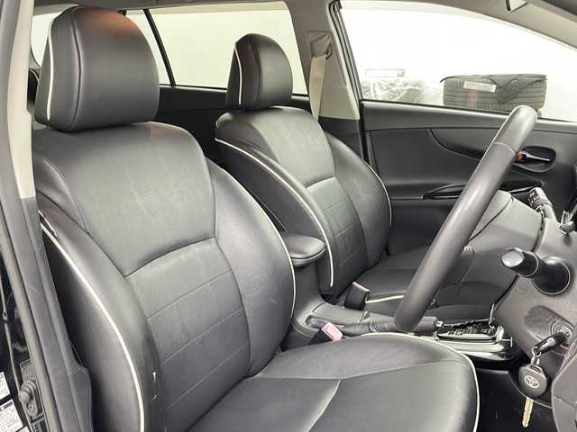 トヨタ カローラ フィールダー X 202 道央・札幌 2010(平22)年 6.3万km ブラック ・４WD/・ディスプレイオーディオ/（CD/DVD/BT）/・HIDライト/・オートライト/・ウィンカーミラー/・純正フロアマット/・ドアバイザー/・ABS/・夏タイヤAW付き積込み/・盗難防止装置