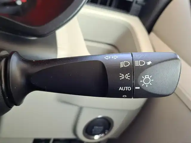 ダイハツ ムーヴ X SAⅢ 大阪府 2017(平29)年 2.3万km ブラックマイカメタリック /禁煙車//衝突被害軽減ブレーキ//ワンオーナー//社外オーディオ/CX315//AM/FM/CD//シートヒーター//オートハイビーム//スマートキー//プッシュスタート//保証書//取扱説明書