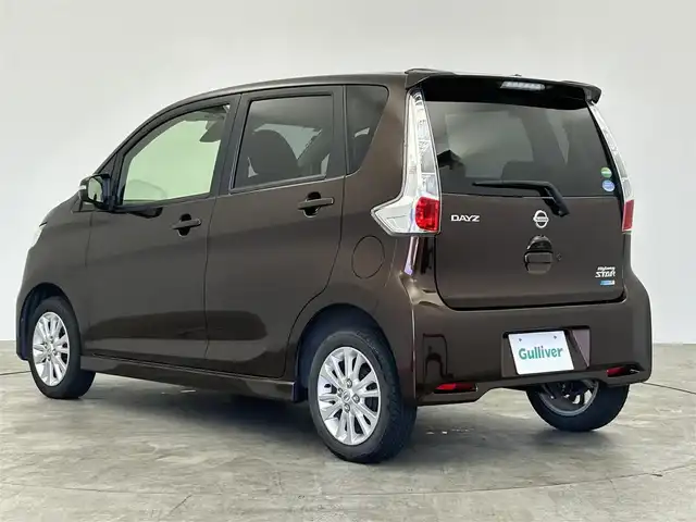 日産 デイズ HWS X Vセレ +SeftyⅡ 群馬県 2015(平27)年 3.2万km モカブラウンP 純正７インチナビ　アラウンドビューモニター　純正１４インチアルミホイール　横滑り防止装置　盗難防止装置　ＡＢＳ　スマートキー　スペアキー　アイドリングストップ　ドライブレコーダー　フロアマット　禁煙車