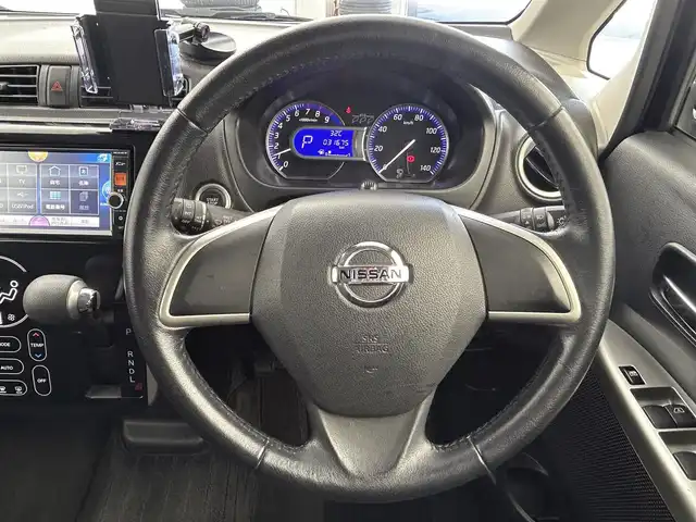 日産 デイズ HWS X Vセレ +SeftyⅡ 群馬県 2015(平27)年 3.2万km モカブラウンP 純正７インチナビ　アラウンドビューモニター　純正１４インチアルミホイール　横滑り防止装置　盗難防止装置　ＡＢＳ　スマートキー　スペアキー　アイドリングストップ　ドライブレコーダー　フロアマット　禁煙車