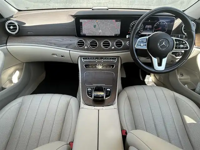 メルセデス・ベンツ Ｅ４５０ 4マチック ステーションワゴン エクスクルーシブ 茨城県 2019(令1)年 7.8万km ダイヤモンドホワイト 4WD/レーダーセーフティパッケージ/ACC/純正ナビ/バックカメラ/360°カメラ/パワーシート/白レザーシート/シートヒーター/LEDヘッドライト/アンビエントライト/ETC/ドライブレコーダー