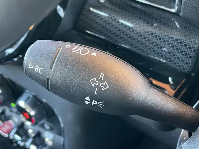 ＭＩＮＩ ＢＭＷ ミニ クラブマン クーパーD 鹿児島県 2020(令2)年 3.1万km 青 禁煙車/ワンオーナー/純正ナビ/スポーツレザーステアリング/アクティブクルーズコントロール/ペッパーパッケージ/ETC/電格ミラー/純正17インチアルミホイール/シートヒーター/バックカメラ/LEDヘッドライト/社外ドライブレコーダー
