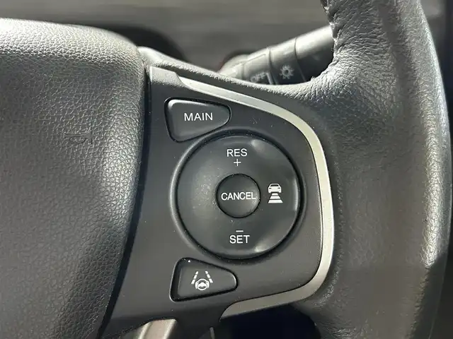 ホンダ フリード＋ ハイブリット G ホンダセンシング 佐賀県 2018(平30)年 4.2万km シトロンドロップ 純正9インチナビ/フルセグTV/Bluetooth/CD/DVD/バックカメラ/ビルトインETC/前方・後方ドライブレコーダー/両側パワースライドドア/ホンダセンシング/レーダークルーズコントロール/クリアランスソナー/ステアリングリモコン/後席サンシェード/純正15インチアルミホイール/純正フロアマット