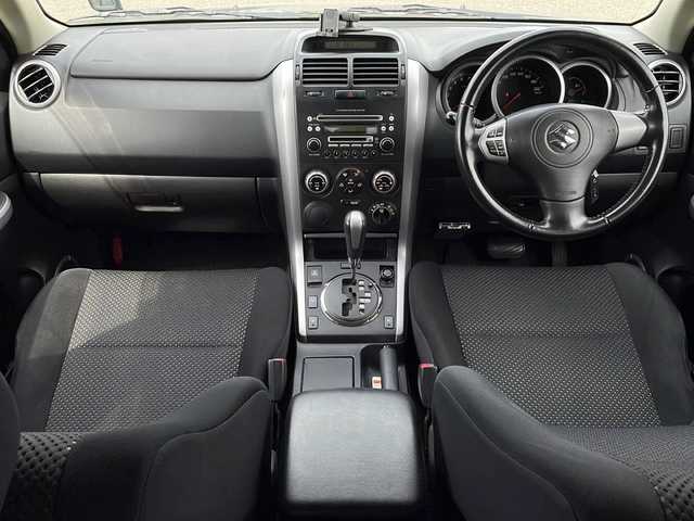 スズキ エスクード 2．0XG 新潟県 2007(平19)年 9.3万km ブルーイッシュブラックパール3 4WD/CD/MD/ETC/シートヒーター /ステアリングスイッチ/スマートキー/キセノンヘッドライト/フォグランプ/社外17インチアルミホイール