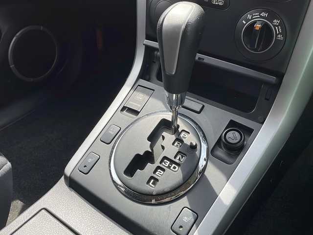 スズキ エスクード 2．0XG 新潟県 2007(平19)年 9.3万km ブルーイッシュブラックパール3 4WD/CD/MD/ETC/シートヒーター /ステアリングスイッチ/スマートキー/キセノンヘッドライト/フォグランプ/社外17インチアルミホイール