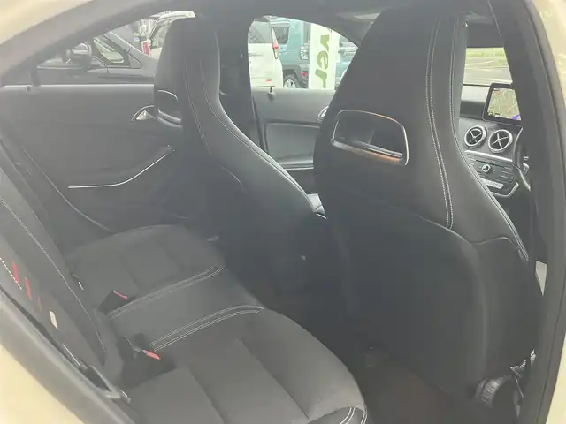 メルセデス・ベンツ Ａ１８０ AMG スタイル 広島県 2018(平30)年 5.5万km カルサイトホワイト 純正ナビ・フルセグTV/バックカメラ/ハーフレザーシート/シートヒーター/LEDオートライト/パドルシフト/レーダークルーズコントロール/アクティブブレーキアシスト/アテンションアシスト/ブラインドスポットアシスト/レーンキープアシスト/コーナーセンサー/キーレスゴー