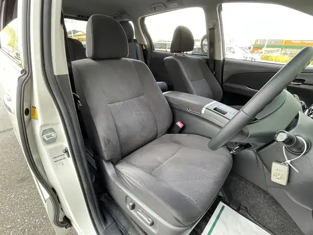 トヨタ エスティマ ハイブリッド アエラス 青森県 2013(平25)年 11.4万km ホワイトパールクリスタルシャイン 禁煙/純正ナビ/CD/DVD/DTV/Bluetooth/バックカメラ/両側パワースライドドア/社外AW付スタッドレス積み込み/HIDオートライト/クルーズコントロール/コーナーセンサー/パワーシート/パワーバックドア/スマートキー/プッシュスタート/純正フロアマット/ドアバイザー/ETC