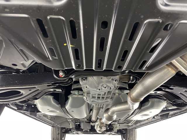 三菱 デリカＤ：５ シャモニー 神奈川県 2025(令7)年 0.1千km グラファイトグレーメタリック/ブラックマイカ 登録済未使用車/４WD/両側電動パワースライドドア/レーダークルーズコントロールシステム/ブラインドスポットモニター/シートヒーター/ステアリングヒーター/運転席パワーシート/パワーシート/スマートキー/スペアキー/LEDヘッドライト/オートライト/オートマチックハイビーム/純正18インチAW/車線逸脱警報システム/後側方車両検知警報システム/後退時交差車輛検知警報システム/衝突被害軽減ブレーキ