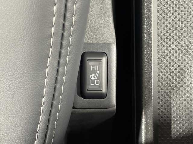 三菱 デリカＤ：５ シャモニー 神奈川県 2025(令7)年 0.1千km グラファイトグレーメタリック/ブラックマイカ 登録済未使用車/４WD/両側電動パワースライドドア/レーダークルーズコントロールシステム/ブラインドスポットモニター/シートヒーター/ステアリングヒーター/運転席パワーシート/パワーシート/スマートキー/スペアキー/LEDヘッドライト/オートライト/オートマチックハイビーム/純正18インチAW/車線逸脱警報システム/後側方車両検知警報システム/後退時交差車輛検知警報システム/衝突被害軽減ブレーキ