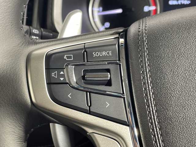 三菱 デリカＤ：５ シャモニー 神奈川県 2025(令7)年 0.1千km グラファイトグレーメタリック/ブラックマイカ 登録済未使用車/４WD/両側電動パワースライドドア/レーダークルーズコントロールシステム/ブラインドスポットモニター/シートヒーター/ステアリングヒーター/運転席パワーシート/パワーシート/スマートキー/スペアキー/LEDヘッドライト/オートライト/オートマチックハイビーム/純正18インチAW/車線逸脱警報システム/後側方車両検知警報システム/後退時交差車輛検知警報システム/衝突被害軽減ブレーキ