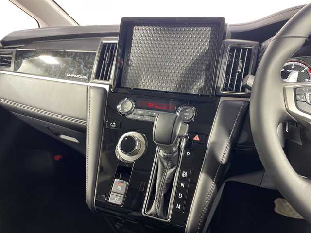 三菱 デリカＤ：５ シャモニー 神奈川県 2025(令7)年 0.1千km グラファイトグレーメタリック/ブラックマイカ 登録済未使用車/４WD/両側電動パワースライドドア/レーダークルーズコントロールシステム/ブラインドスポットモニター/シートヒーター/ステアリングヒーター/運転席パワーシート/パワーシート/スマートキー/スペアキー/LEDヘッドライト/オートライト/オートマチックハイビーム/純正18インチAW/車線逸脱警報システム/後側方車両検知警報システム/後退時交差車輛検知警報システム/衝突被害軽減ブレーキ