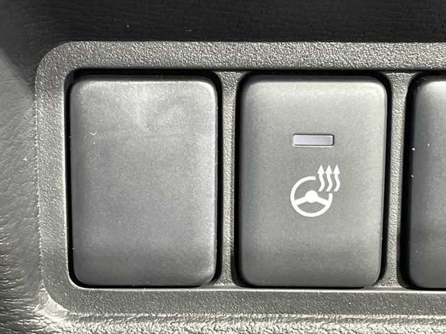 三菱 デリカＤ：５ シャモニー 神奈川県 2025(令7)年 0.1千km グラファイトグレーメタリック/ブラックマイカ 登録済未使用車/４WD/両側電動パワースライドドア/レーダークルーズコントロールシステム/ブラインドスポットモニター/シートヒーター/ステアリングヒーター/運転席パワーシート/パワーシート/スマートキー/スペアキー/LEDヘッドライト/オートライト/オートマチックハイビーム/純正18インチAW/車線逸脱警報システム/後側方車両検知警報システム/後退時交差車輛検知警報システム/衝突被害軽減ブレーキ