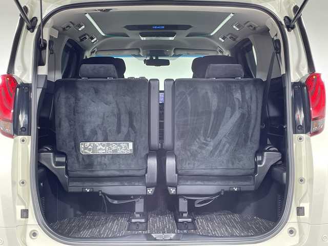 トヨタ アルファード S Cパッケージ 神奈川県 2017(平29)年 4.9万km ラグジュアリーホワイトパールクリスタルシャインガラスフレーク プリクラッシュセーフティ/社外10型ナビ/・BT/フルセグTV/CD/DVD/SD/USB/バックカメラ/フリップダウンモニター/MTモード/両側電動スライドドア/パワーバックドア/電動サイドブレーキ/オートブレーキホールド/ハーフレザーシート/パワーシート(D/N/2)/メモリシート(D)/ETC/ドライブレコーダー/革巻きステアリング/ステアリングスイッチ/Autoライト/ステアリングヒーター/スマートキー/スペアキー/プッシュスタートボタン/LEDヘッドライト/フォグランプ/自動防眩ミラー/電動格納ミラー/ウィンカーミラーECOモード/純正フロアマット/純正ドアバイザー/純正18インチアルミホイールアイドリングストップ