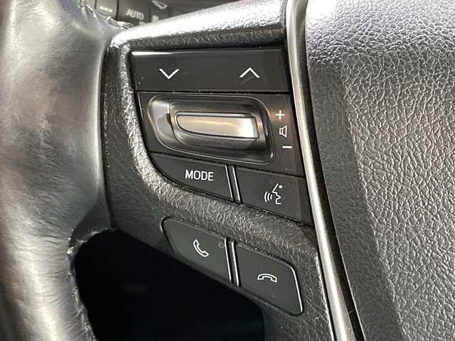 トヨタ アルファード S Cパッケージ 神奈川県 2017(平29)年 4.9万km ラグジュアリーホワイトパールクリスタルシャインガラスフレーク プリクラッシュセーフティ/社外10型ナビ/・BT/フルセグTV/CD/DVD/SD/USB/バックカメラ/フリップダウンモニター/MTモード/両側電動スライドドア/パワーバックドア/電動サイドブレーキ/オートブレーキホールド/ハーフレザーシート/パワーシート(D/N/2)/メモリシート(D)/ETC/ドライブレコーダー/革巻きステアリング/ステアリングスイッチ/Autoライト/ステアリングヒーター/スマートキー/スペアキー/プッシュスタートボタン/LEDヘッドライト/フォグランプ/自動防眩ミラー/電動格納ミラー/ウィンカーミラーECOモード/純正フロアマット/純正ドアバイザー/純正18インチアルミホイールアイドリングストップ