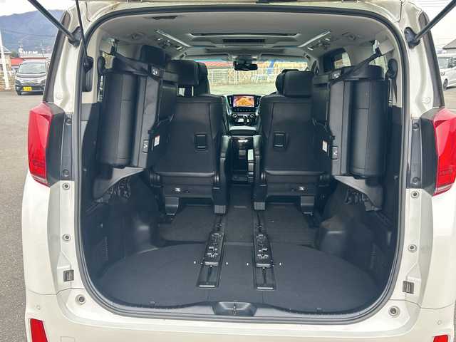 トヨタ アルファード S Cパッケージ 山梨県 2018(平30)年 5.3万km ホワイトパールクリスタルシャイン 純正１０インチナビ　/サンルーフ　/レザーシート　/バックモニター　/純正１２インチフリップダウンモニター　/シートヒーター　/ベンチレーション　/トヨタセーフティセンス/レーダークルーズコントロール　/３眼ＬＥＤライト　/ＥＴＣ　/純正フロアマット/アンビエントライト