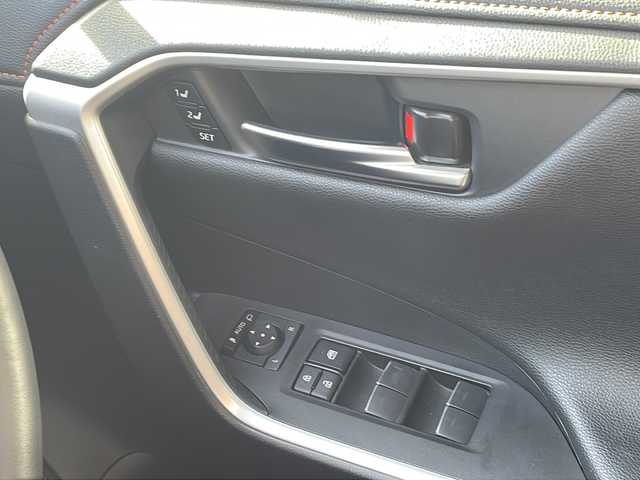 トヨタ ＲＡＶ４ ハイブリッド アドベンチャー 静岡県 2023(令5)年 3.8万km アティチュードブラックマイカ /ワンオーナー//10.5インチナビ/地デジTV//Bluetooth//バック/全方位カメラ//サンルーフ//TRDフロントロアガーニッシュ//純正19インチAW//セーフティセンス//レーダークルーズコントロール//ブラインドスポットモニター//デジタルインナーミラー//パワーバックドア//スマートキー//2.0ETC//保証書//取説