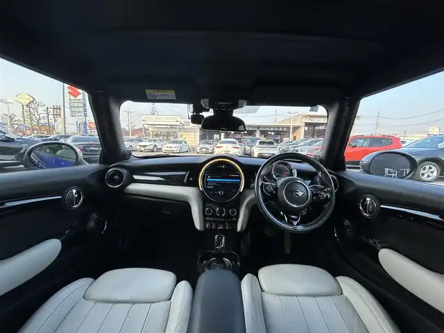 ＭＩＮＩ ミニ クーパーS コンバーチブル 滋賀県 2018(平30)年 3.5万km 青 レザーシート/シートヒーター/MINI YOURSレザーステアリング/MINI YOURSソフトトップ/harman/kardonスピーカー/純正ドライブレコーダー/純正ナビ/Bカメラ/BT/USB/ACC/ルームミラーETC