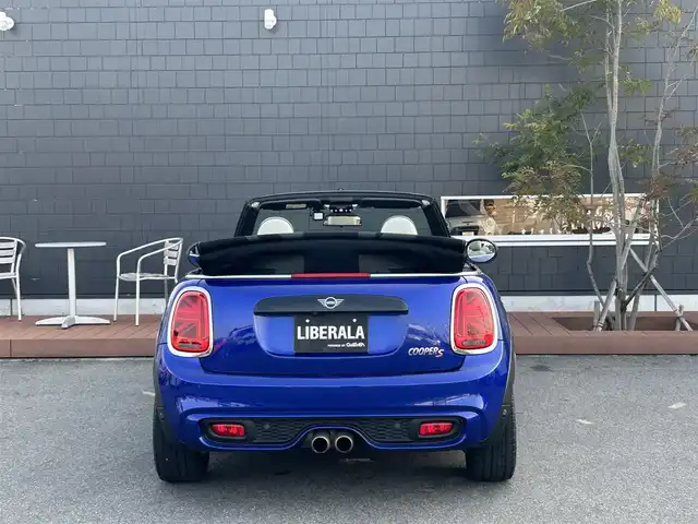 ＭＩＮＩ ミニ クーパーS コンバーチブル 滋賀県 2018(平30)年 3.5万km 青 レザーシート/シートヒーター/MINI YOURSレザーステアリング/MINI YOURSソフトトップ/harman/kardonスピーカー/純正ドライブレコーダー/純正ナビ/Bカメラ/BT/USB/ACC/ルームミラーETC