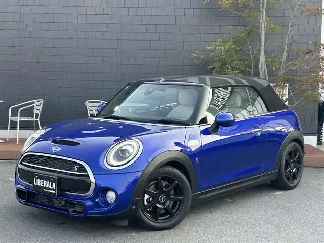 ＭＩＮＩ ミニ クーパーS コンバーチブル 滋賀県 2018(平30)年 3.5万km 青 レザーシート/シートヒーター/MINI YOURSレザーステアリング/MINI YOURSソフトトップ/harman/kardonスピーカー/純正ドライブレコーダー/純正ナビ/Bカメラ/BT/USB/ACC/ルームミラーETC