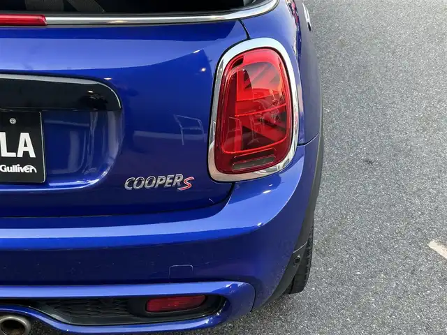 ＭＩＮＩ ミニ クーパーS コンバーチブル 滋賀県 2018(平30)年 3.5万km 青 レザーシート/シートヒーター/MINI YOURSレザーステアリング/MINI YOURSソフトトップ/harman/kardonスピーカー/純正ドライブレコーダー/純正ナビ/Bカメラ/BT/USB/ACC/ルームミラーETC