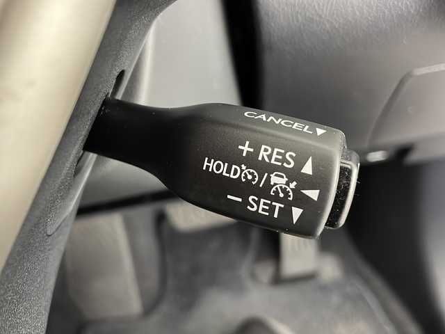 レクサス ＲＸ 450h バージョンL 長野県 2021(令3)年 2.9万km グラファイトブラックガラスフレーク 4WD/純正ディスプレイオーディオ（ナビ機能付）/トヨタセーフティセンス/・プリクラッシュセーフティ/・レーントレーシングアシスト/・レーンディパーチャーアラート/・ロードサインアシスト/・レーダークルーズコントロール/・オートマチックハイビーム/ドライブレコーダー/ブラインドスポットモニター/バックカメラ/サイドカメラ/フロントカメラ/フルセグTV/Bluetooth/CD/DVD/AUX/ビルトインETC2.0/サンルーフ/パワーシート（運転席、助手席）/シートヒーター（運転席、助手席、後席）/エアシート（運転席、助手席）/シートメモリー（運転席）/オートライト/LEDヘッドライト/フォグランプ/ステアリングヒーター/ステアリングスイッチ/電子パーキング/オートホールド/パドルシフト/純正フロアマット/純正アルミホイール/2列目サンシェード/電動格納ミラー/ドアバイザー