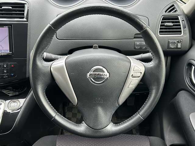 日産 セレナ ハイウェイスター Sハイブリッド 三重県 2012(平24)年 16.8万km スーパーブラック 登録時１６７９４８Km/社外ナビ/（AM・FM・TV・DS・Bluetooth・AUX）/クルコン追従なし/バッグカメラ　/社外フリップダウンモニター/パワースライドドア　/ステアリングリモコン　/ハロゲンオートライト　/フォグライト/電動格納ミラー　/取説　/保証書
