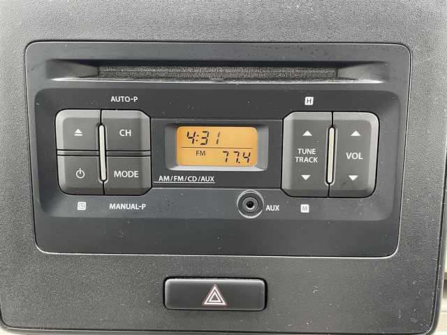 スズキ ワゴンＲ HYBRID FX 福岡県 2019(令1)年 2.6万km フィズブルーパールメタリック 横滑り防止装置/レーンキープアシスト/Wエアバッグ/衝突被害軽減システム/ABS/車外カメラ 前/オートライト/オートマチックハイビーム/AAC/アイドリングストップ/盗難防止装置/純正フロアマット/シートヒーター D席/AUX