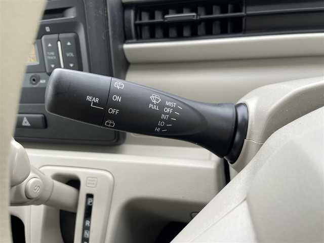 スズキ ワゴンＲ HYBRID FX 福岡県 2019(令1)年 2.6万km フィズブルーパールメタリック 横滑り防止装置/レーンキープアシスト/Wエアバッグ/衝突被害軽減システム/ABS/車外カメラ 前/オートライト/オートマチックハイビーム/AAC/アイドリングストップ/盗難防止装置/純正フロアマット/シートヒーター D席/AUX