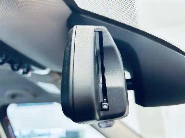ＭＩＮＩ ＢＭＷ ミニ クロスオーバー クーパー D 大阪府 2020(令2)年 2万km チリ・レッド デジタルP/ペッパーP/ワンオーナー/インテリジェントセーフティ/ACC/HUD/純正ナビ/TV/バックカメラ/純正17インチAW/LEDヘッドライト/電動リアゲート/クリアランスソナー/ETC/コンフォートアクセス
